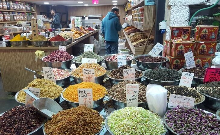 Machane Yehuda Market Jerusalem by piccavey
