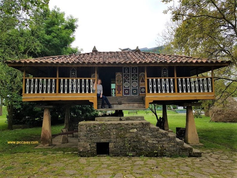 Museo Pueblo Asturias Gijon Horreo Panera Granary