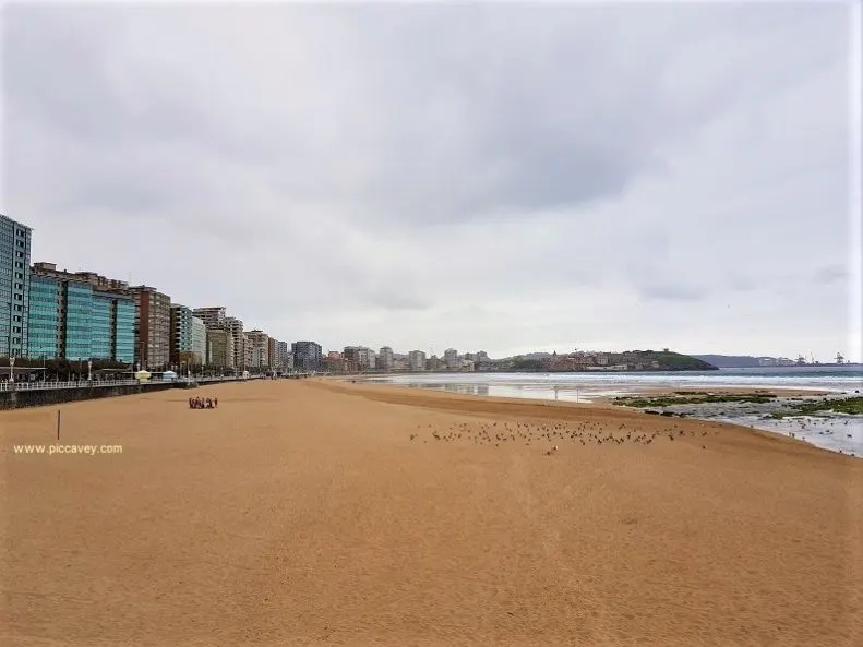 River Piles San Lorenzo Beach Gijon Asturias