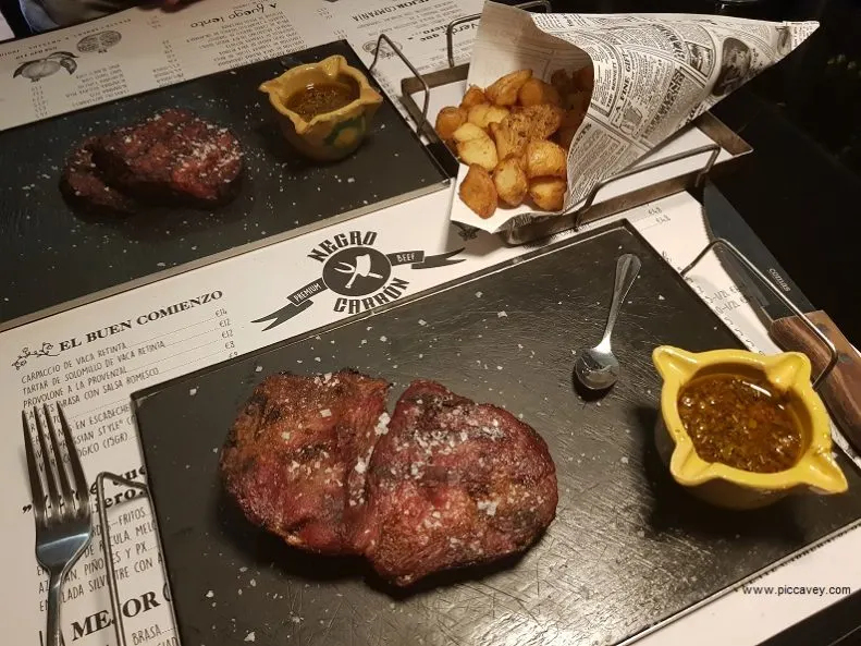 Negro Carbon Restaurants in Granada Spain