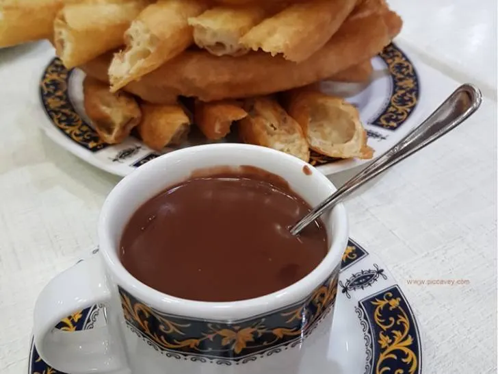 Chocolate Churros in Spain by piccavey