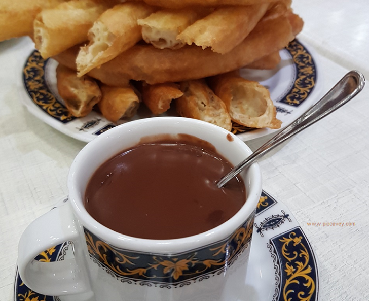 Chocolate Churros in Spain by piccavey