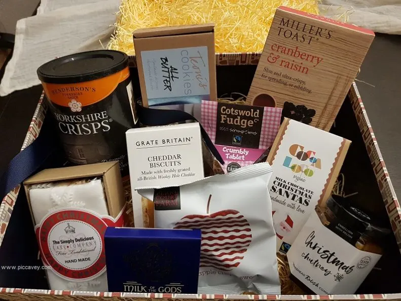 Expat Gifts Luxury Christmas British Hamper