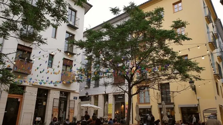 Spanish Students: How Do They Spend Their Time