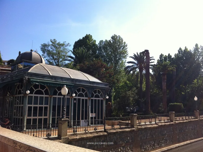 Kiosko Las Titas Granada.J