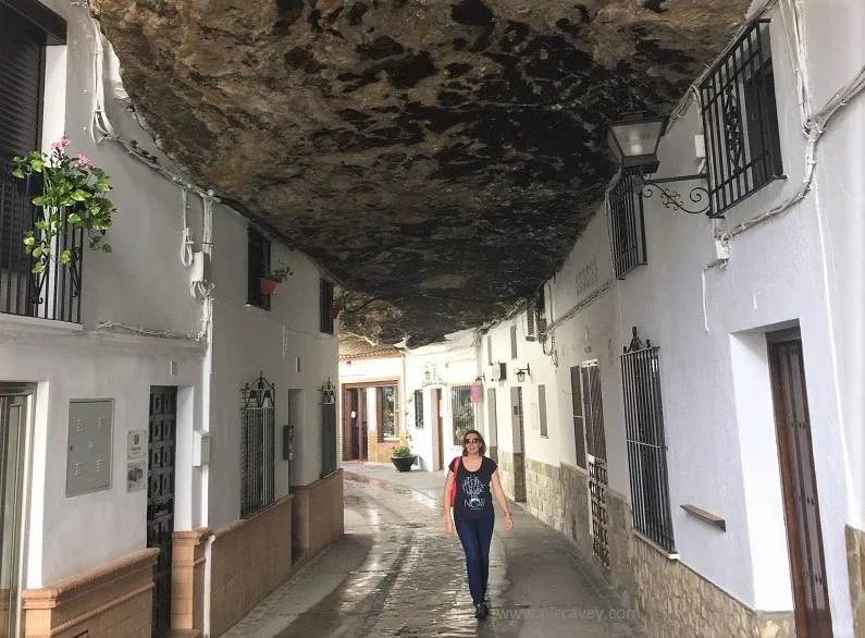 Setenil de las Bodegas Cave Cadiz