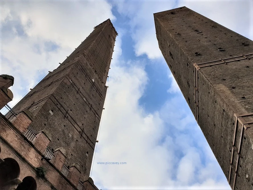 Two Towers Bologna