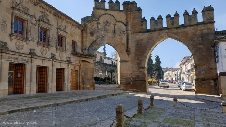 Baeza – What to See + Where to Eat in Jaen Province