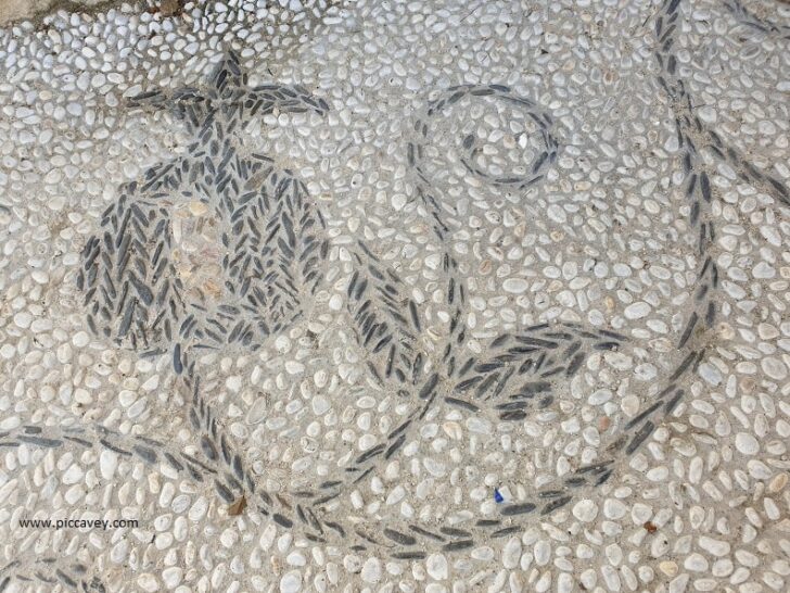 Granada Pomegranate Symbol Stonework