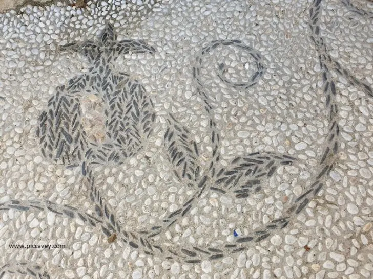 Granada Pomegranate Symbol Stonework