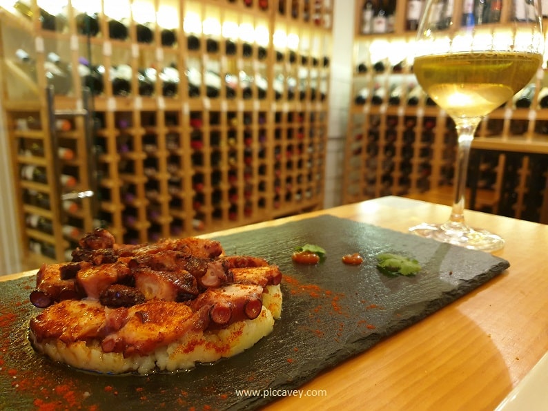 El Colmao Frigiliana Wine Bar Tapas in Spain
