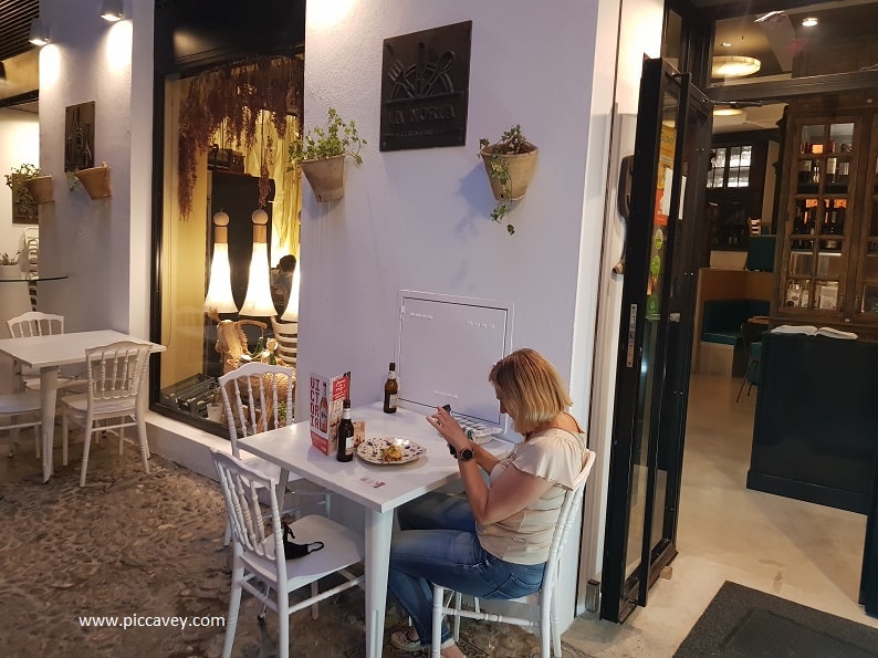 Food Blogger Spanish Tapas in Andalucia