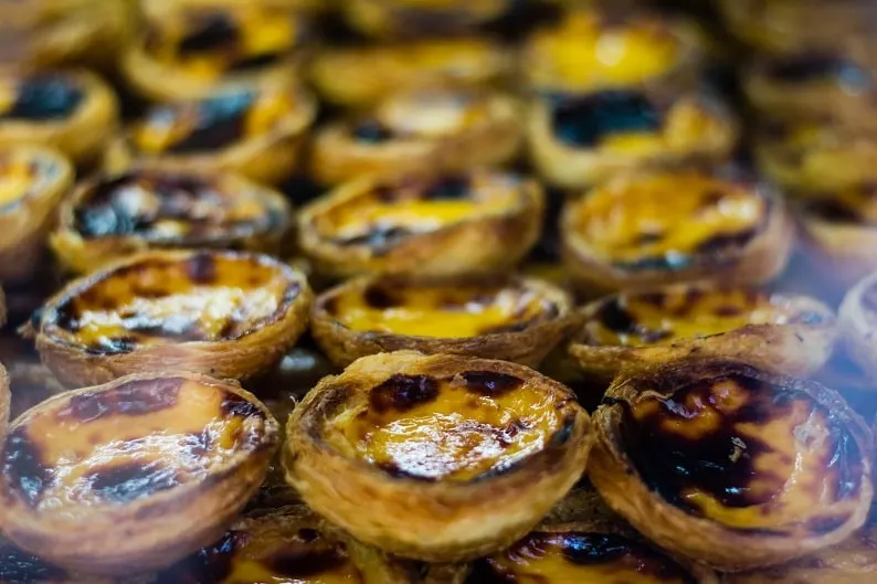  pasteis de nata Lisbon food