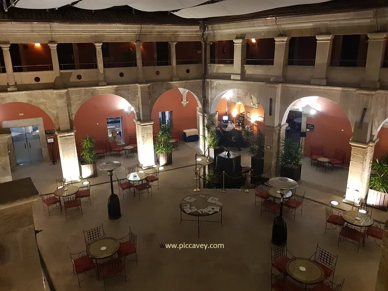 Hotel Izan Trujillo Historic Cloister