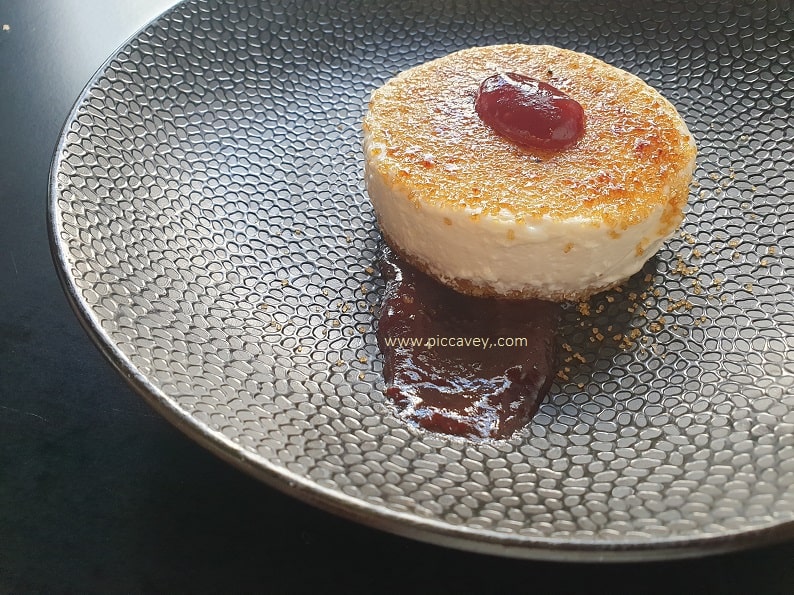 Cheesecake at Zyrah Priego de Cordoba