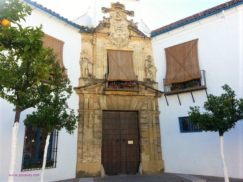 Cordoba Patios & the Palacio de Viana - Pretty corners of Spain